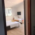 Sanda I Leo Bibinje