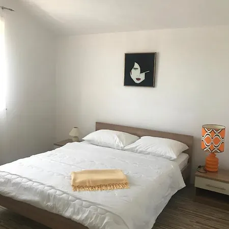 Apartamento Sanda I Leo