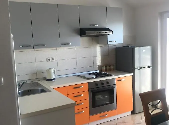 Sanda I Leo Bibinje